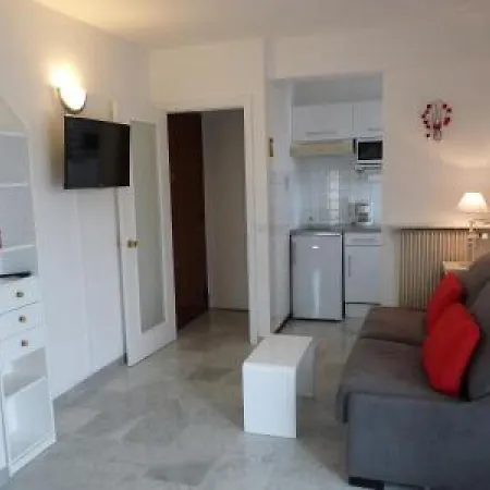 Marie Antoinette Apartman Cannes